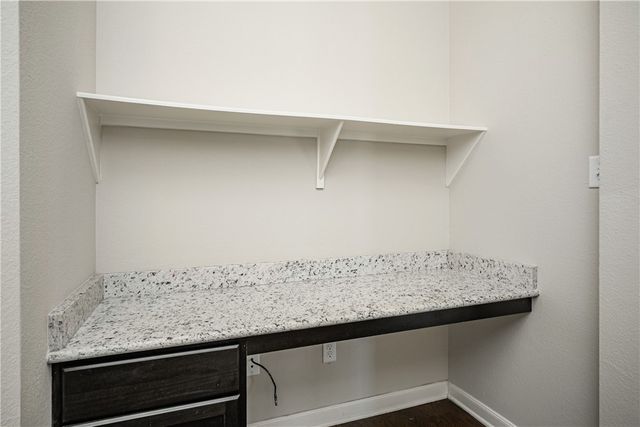 15317 Lowry Meadow Lane, College Station, TX 77845