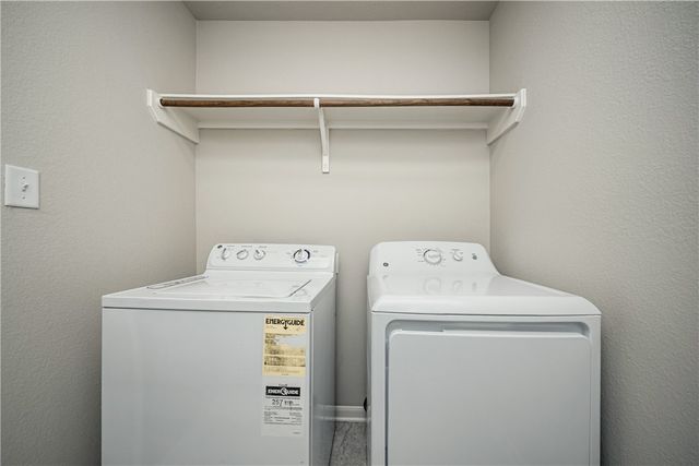 15317 Lowry Meadow Lane, College Station, TX 77845