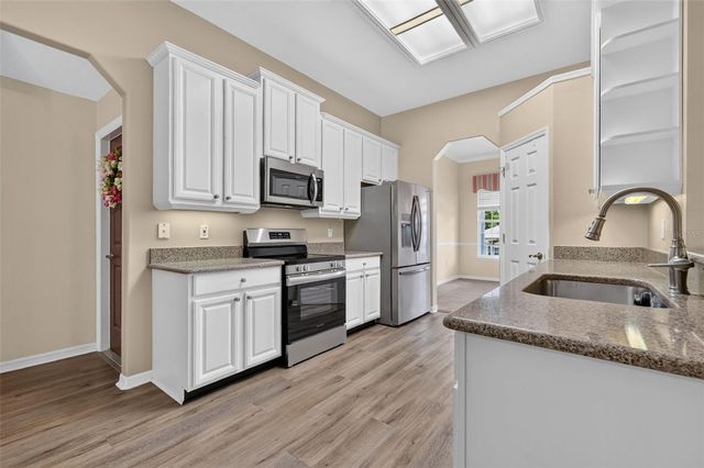 2991 LAKE WOODWARD DRIVE, Eustis, FL 32726