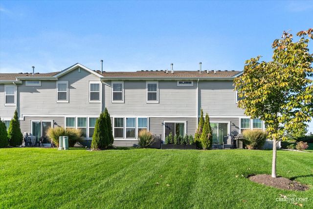 1032 Moraine Drive, South Elgin, IL 60177