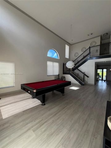 16551 SW 75th St, Miami, FL 33193