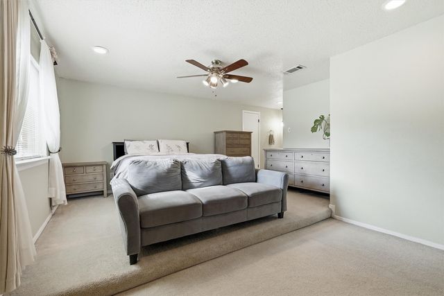 2601 Raintree Drive, Plano, TX 75074
