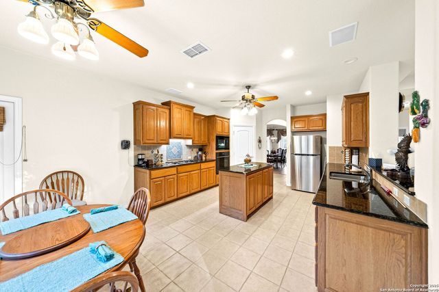 130 Grey Mist, Spring Branch, TX 78070