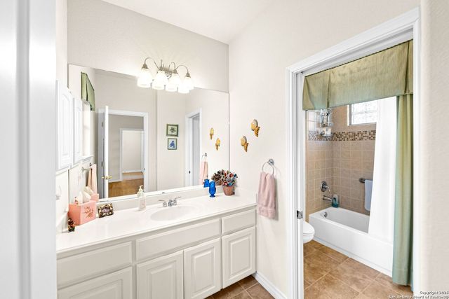 130 Grey Mist, Spring Branch, TX 78070