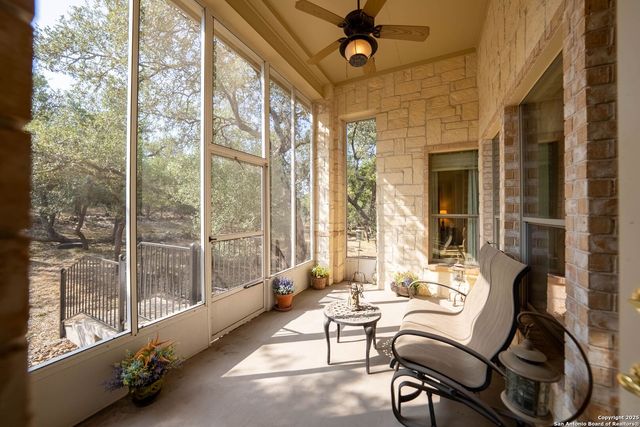 130 Grey Mist, Spring Branch, TX 78070