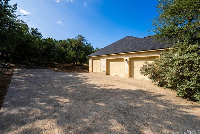 130 Grey Mist, Spring Branch, TX 78070