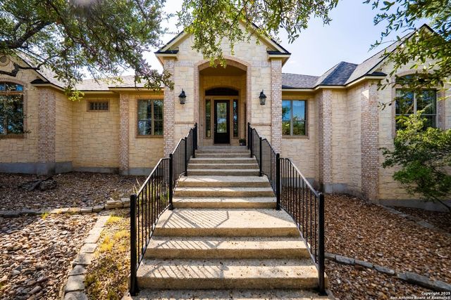 130 Grey Mist, Spring Branch, TX 78070