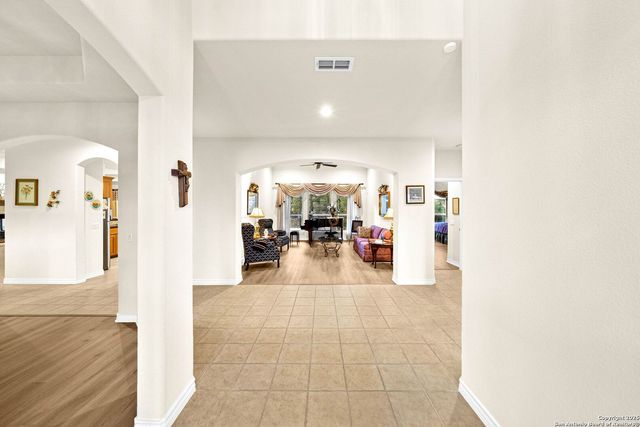 130 Grey Mist, Spring Branch, TX 78070