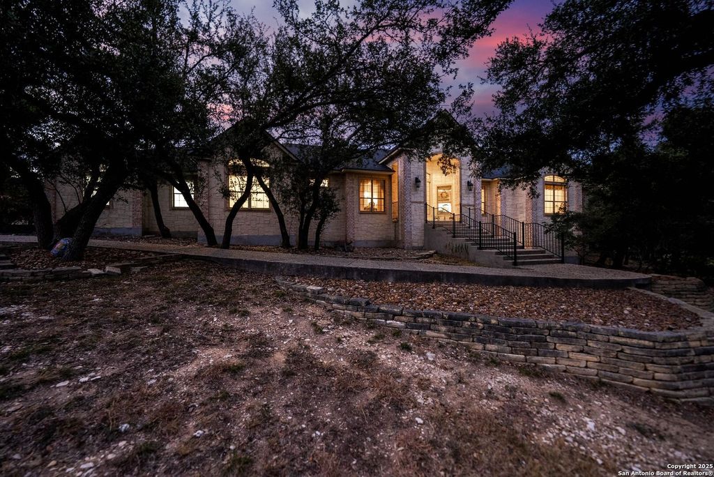130 Grey Mist, Spring Branch, TX 78070