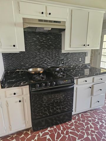 3216 DOTHAN ST, Memphis, TN 38118