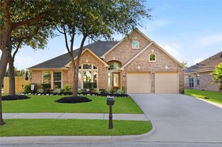 619 Manor Ridge Lane, League City, TX 77573