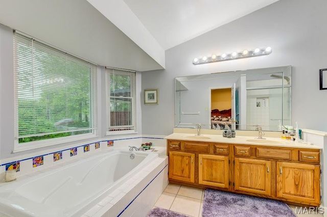 17178 Elm Trail Drive, Eureka, MO 63025