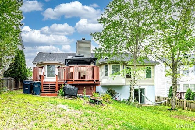 17178 Elm Trail Drive, Eureka, MO 63025