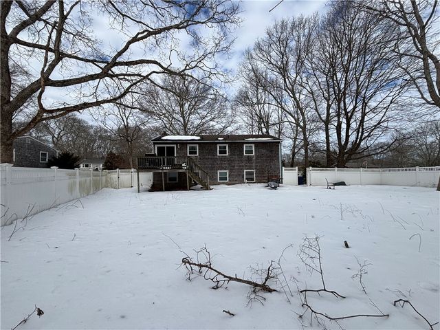 24 Greenwood Drive, South Kingstown, RI 02879