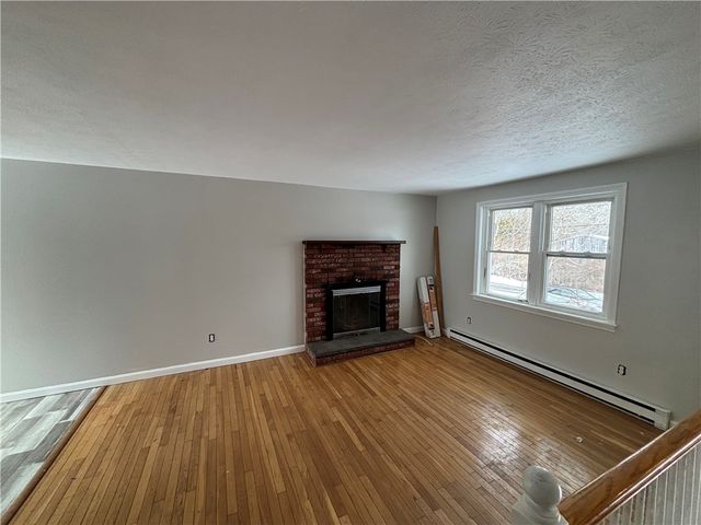 24 Greenwood Drive, South Kingstown, RI 02879