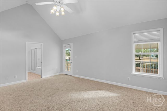 102 Egrets Way Lane, Richmond Hill, GA 31324