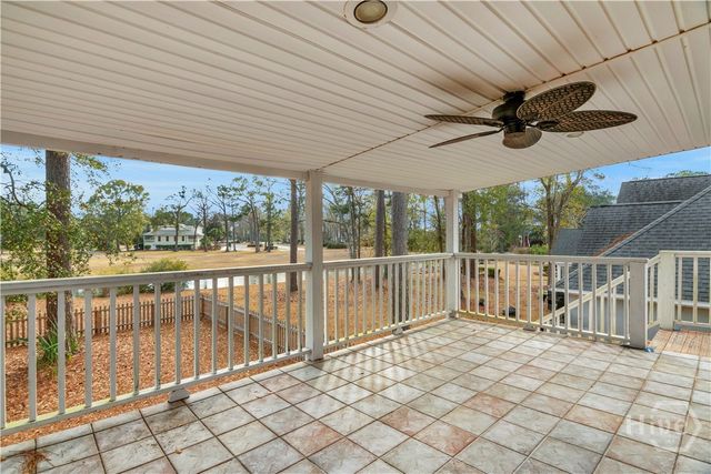 102 Egrets Way Lane, Richmond Hill, GA 31324