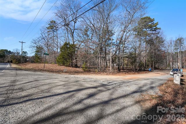 8809 Blaydon Drive, Charlotte, NC 28227