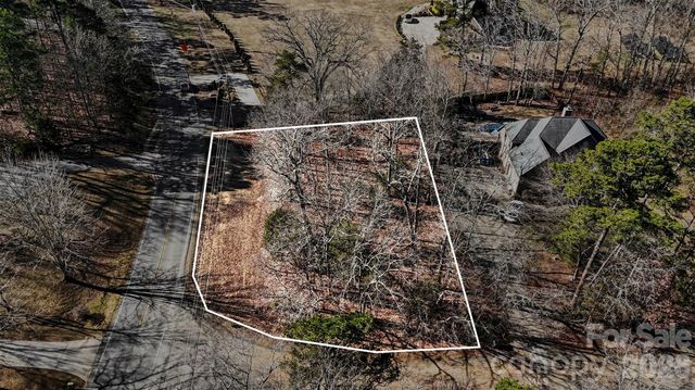 8809 Blaydon Drive, Charlotte, NC 28227