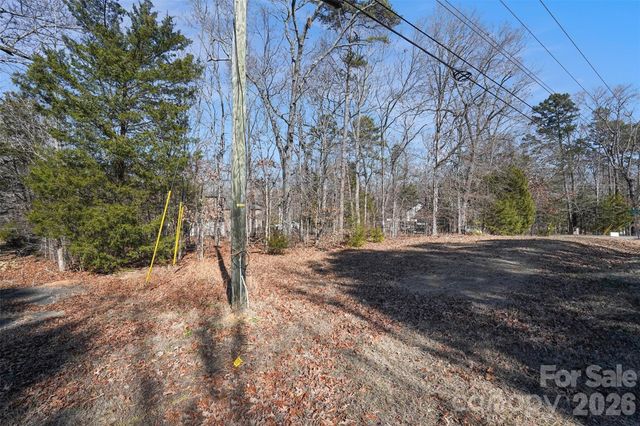 8809 Blaydon Drive, Charlotte, NC 28227