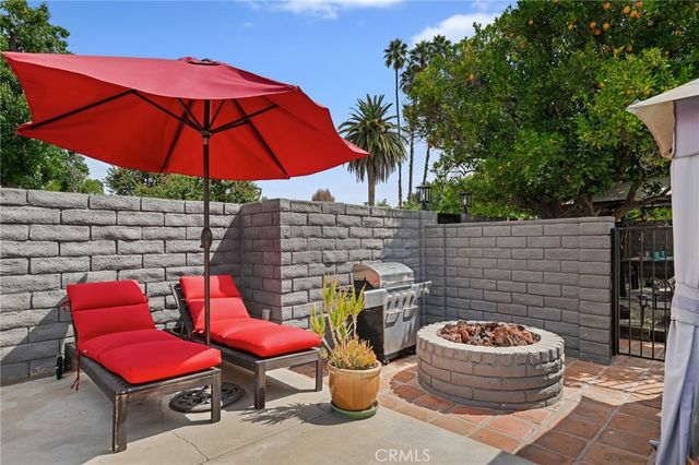 19836 Hamlin Street, Woodland Hills, CA 91367