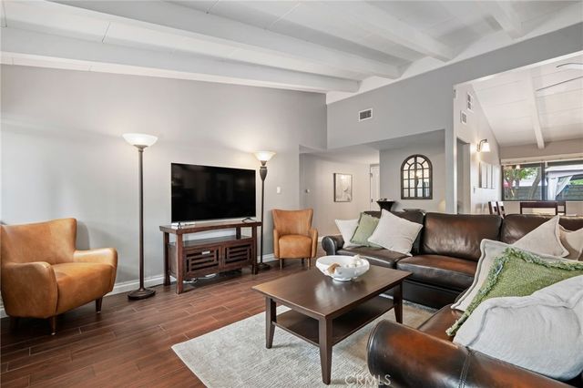 19836 Hamlin Street, Woodland Hills, CA 91367