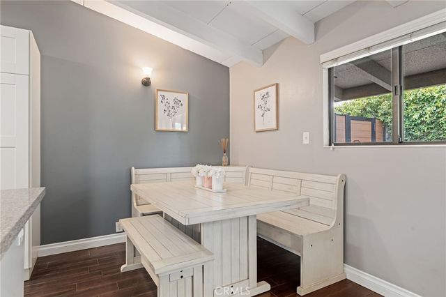 19836 Hamlin Street, Woodland Hills, CA 91367
