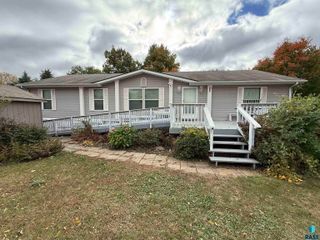 135 E Orleans Pl Place, Sioux Falls, SD 57110