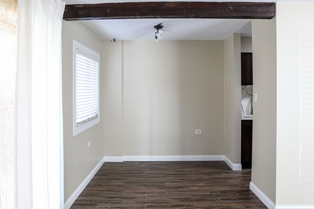 6111 W 64th Place 3, Chicago, IL 60638