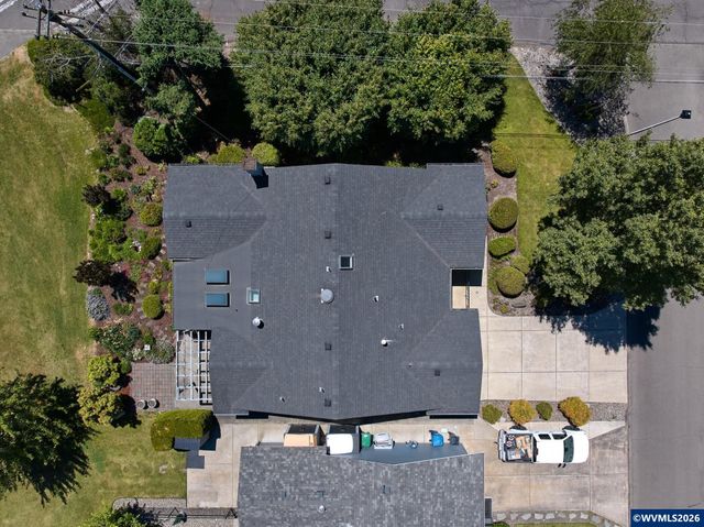 1010 Randolph Rd, Woodburn, OR 97071