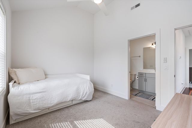 645 Nashua Ln Unit 106, Nashville, TN 37209