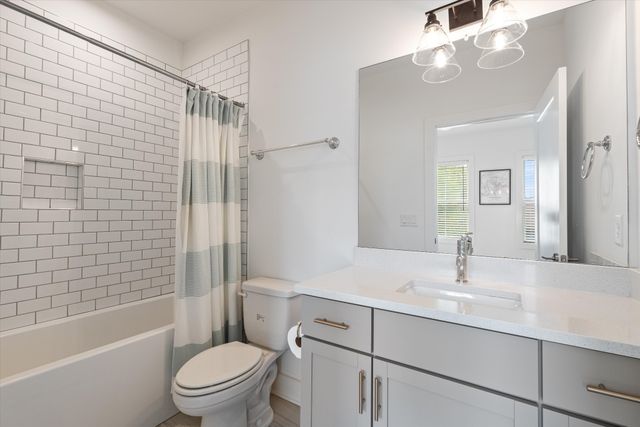 645 Nashua Ln Unit 106, Nashville, TN 37209