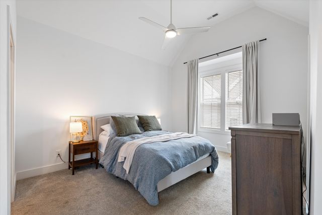 645 Nashua Ln Unit 106, Nashville, TN 37209