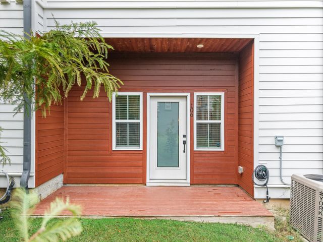 645 Nashua Ln Unit 106, Nashville, TN 37209