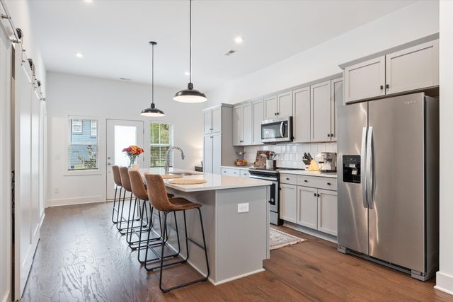 645 Nashua Ln Unit 106, Nashville, TN 37209