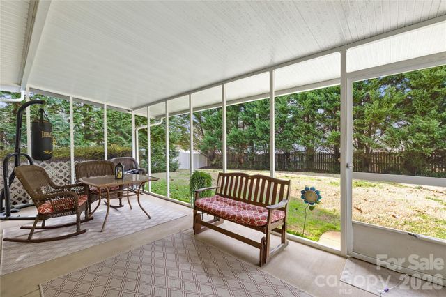 109 Plainview Court, Mooresville, NC 28115