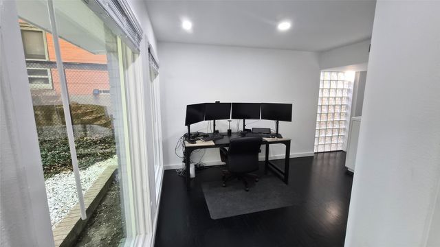 1055 Tipperary Drive, Dallas, TX 75218