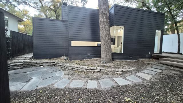 1055 Tipperary Drive, Dallas, TX 75218