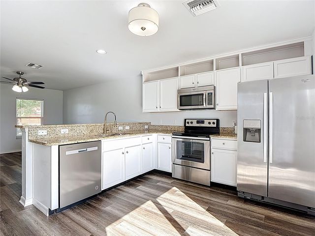 4413 SW 15TH PLACE, Cape Coral, FL 33914