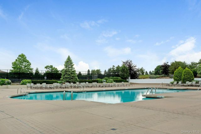 986 Madeira Boulevard, Melville, NY 11747