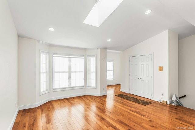 986 Madeira Boulevard, Melville, NY 11747