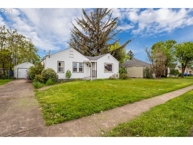 300 21ST St, Springfield, OR 97477