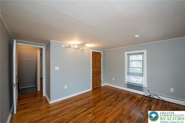 306 South 5th Street, Emmaus Borough, PA 18049
