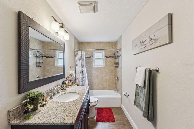 530 LAKE BINGHAM ROAD, Lake Mary, FL 32746