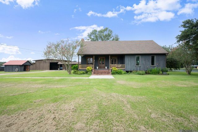 36526 S Swamp Rd, Prairieville, LA 70769