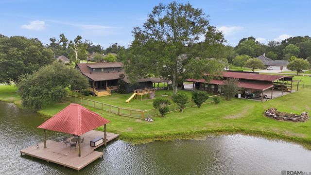 36526 S Swamp Rd, Prairieville, LA 70769
