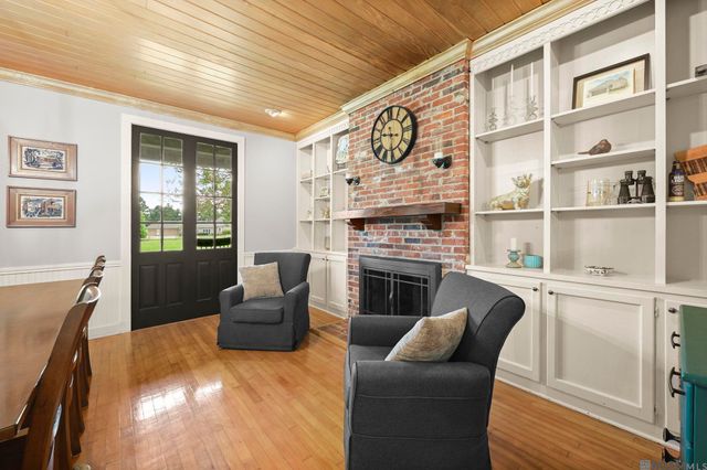 36526 S Swamp Rd, Prairieville, LA 70769