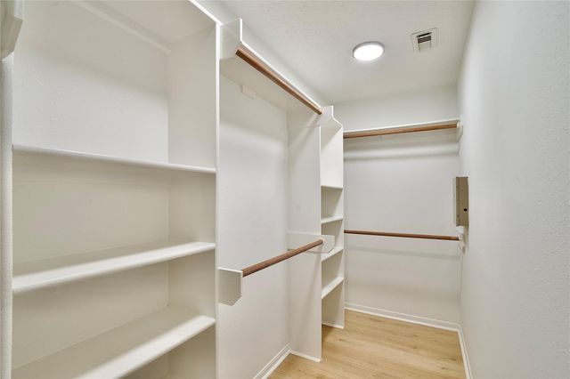 16514 Camino Del Sol Drive, Houston, TX 77083