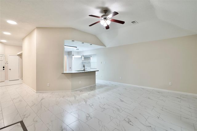16514 Camino Del Sol Drive, Houston, TX 77083