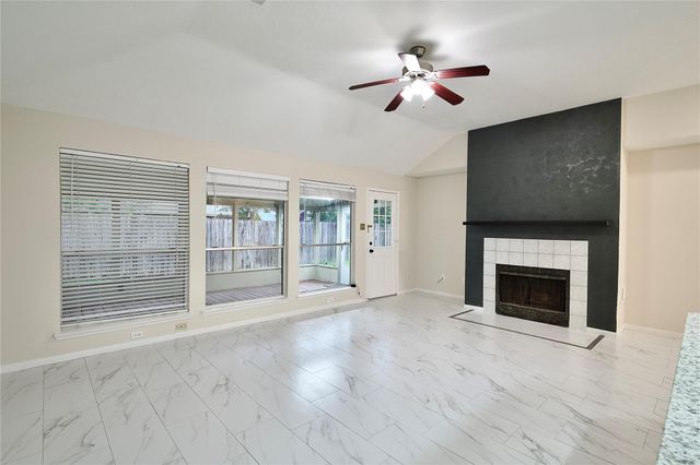 16514 Camino Del Sol Drive, Houston, TX 77083